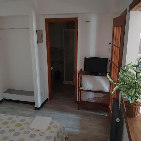 Casa Vacanze L'Agrifoglio Bed & Breakfast Magliolo Exterior photo