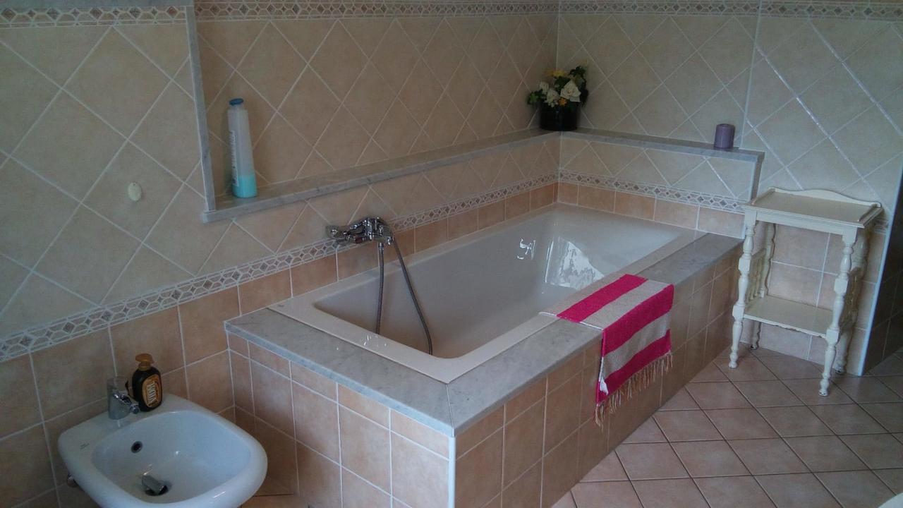 Casa Vacanze L'Agrifoglio Bed & Breakfast Magliolo Exterior photo